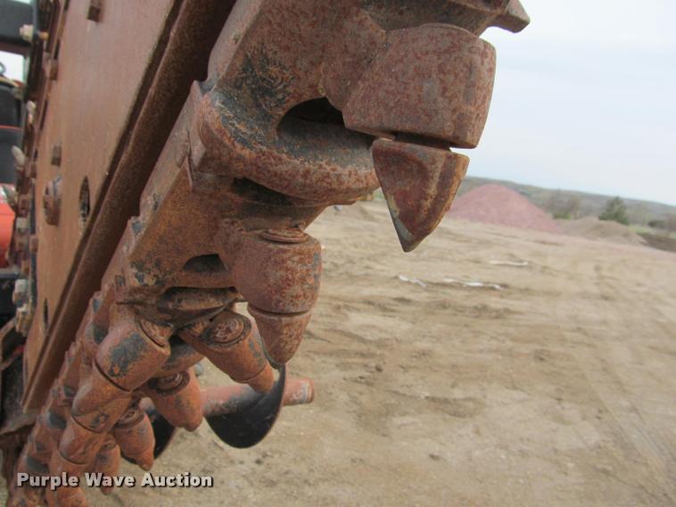 image for item K3885 2012 Ditch Witch RT95 trencher