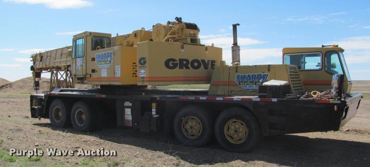 image for item K3889 1985 Grove TMS760 hydraulic crane with carrier