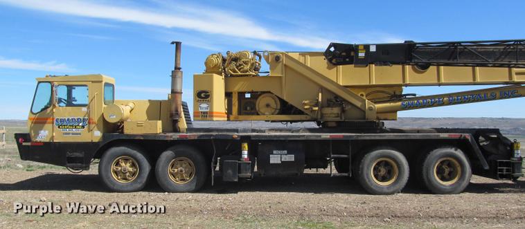 image for item K3889 1985 Grove TMS760 hydraulic crane with carrier