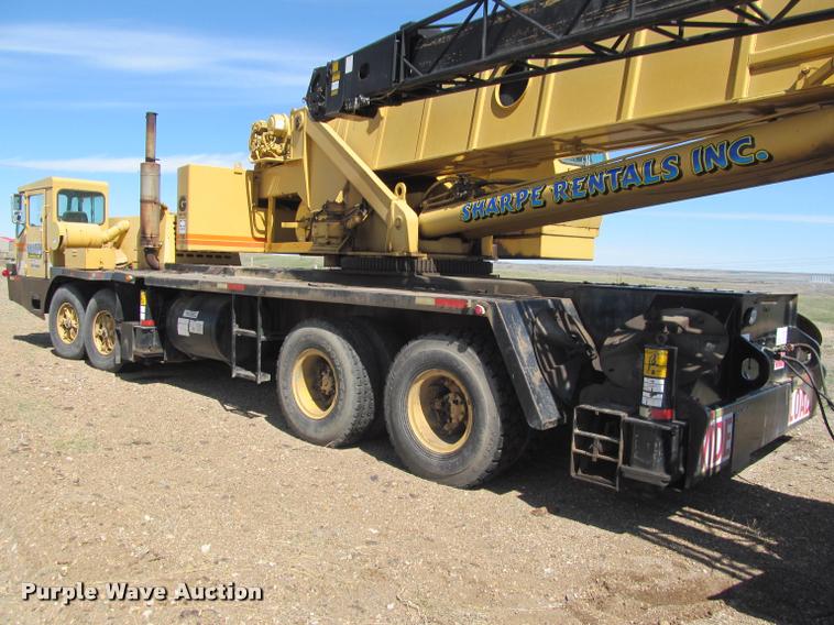 image for item K3889 1985 Grove TMS760 hydraulic crane with carrier