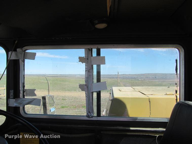 image for item K3889 1985 Grove TMS760 hydraulic crane with carrier