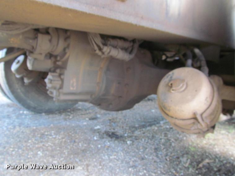 image for item K3889 1985 Grove TMS760 hydraulic crane with carrier