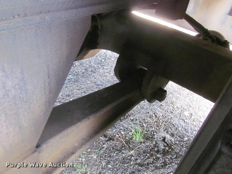 image for item K3889 1985 Grove TMS760 hydraulic crane with carrier