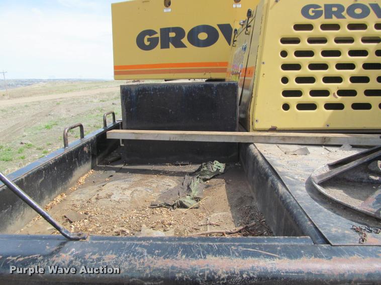 image for item K3889 1985 Grove TMS760 hydraulic crane with carrier