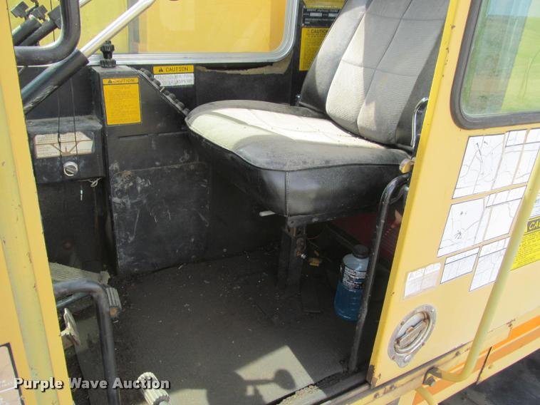 image for item K3889 1985 Grove TMS760 hydraulic crane with carrier