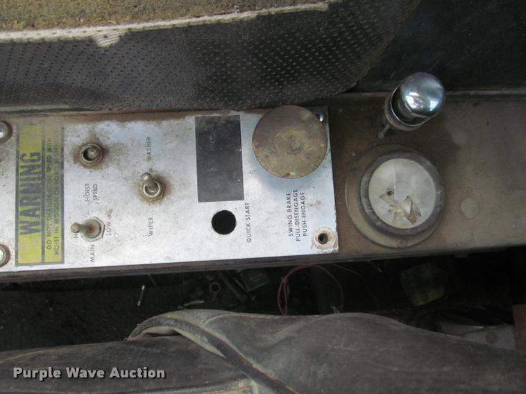 image for item K3889 1985 Grove TMS760 hydraulic crane with carrier