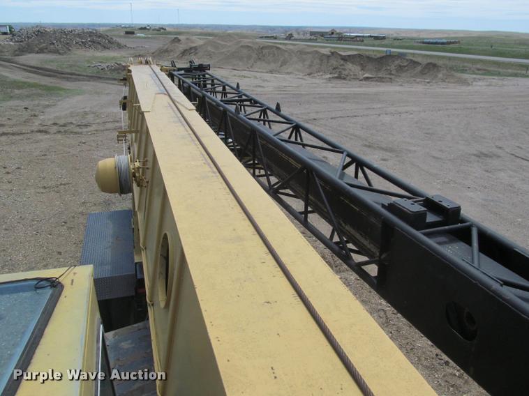 image for item K3889 1985 Grove TMS760 hydraulic crane with carrier