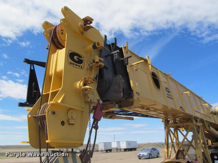 image for item K3889 1985 Grove TMS760 hydraulic crane with carrier