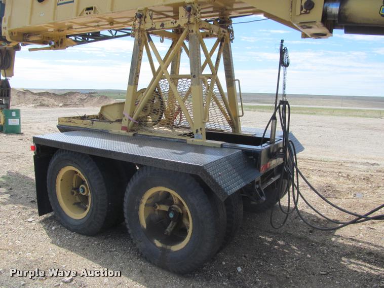 image for item K3889 1985 Grove TMS760 hydraulic crane with carrier