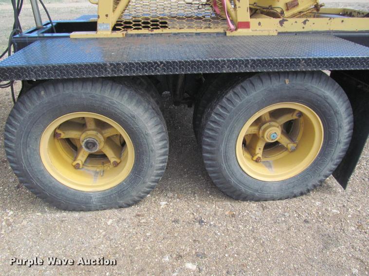 image for item K3889 1985 Grove TMS760 hydraulic crane with carrier