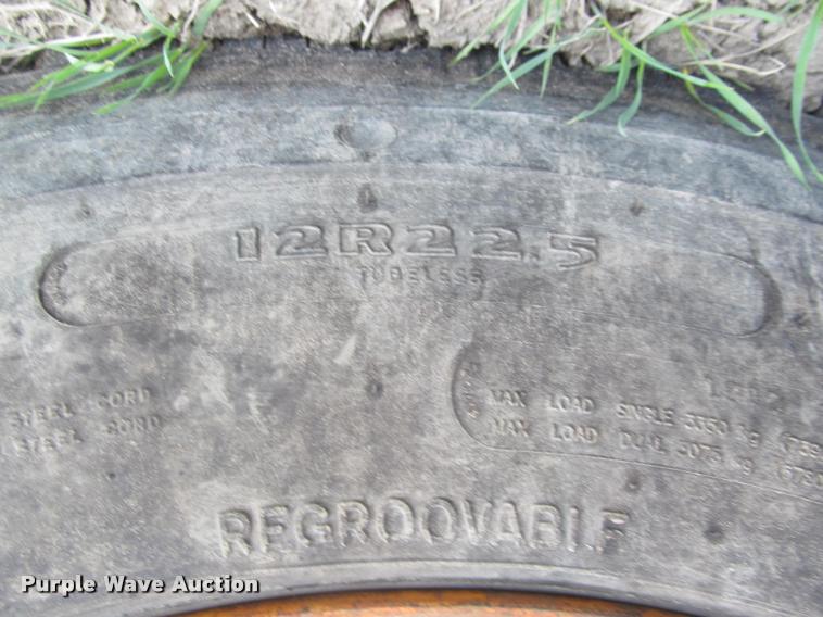 image for item K3898 1998 International 2554 dump truck