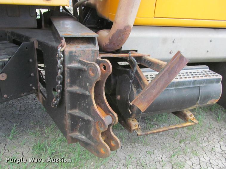 image for item K3898 1998 International 2554 dump truck