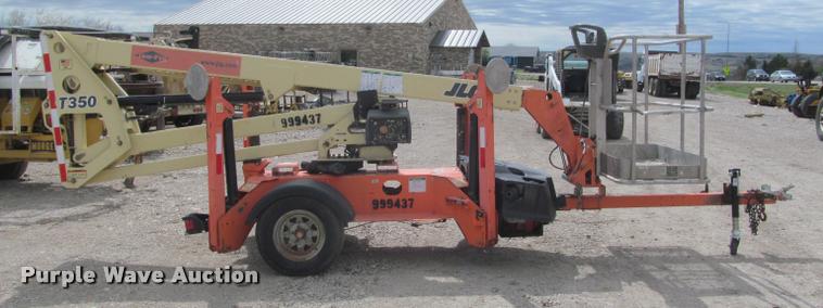 image for item K3947 2007 JLG T350 towable boom lift