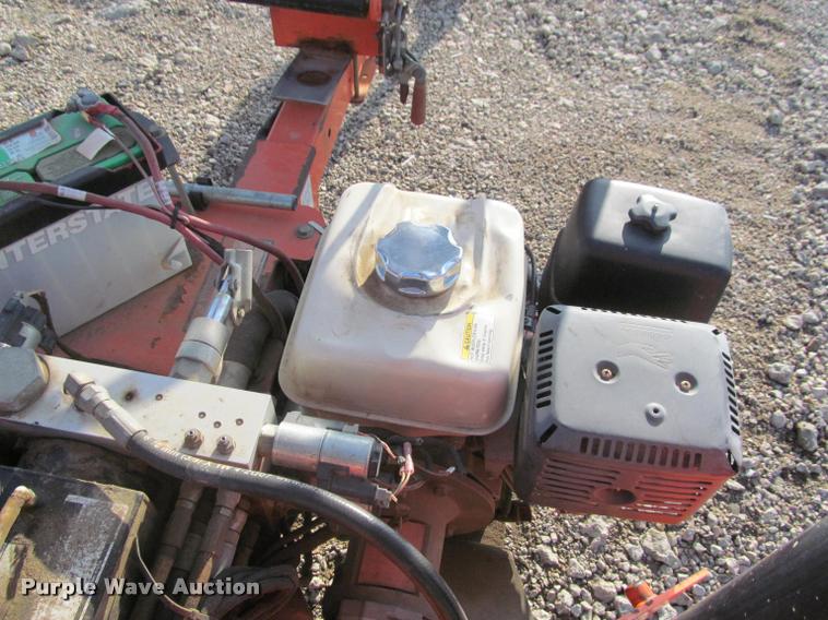 image for item K3947 2007 JLG T350 towable boom lift