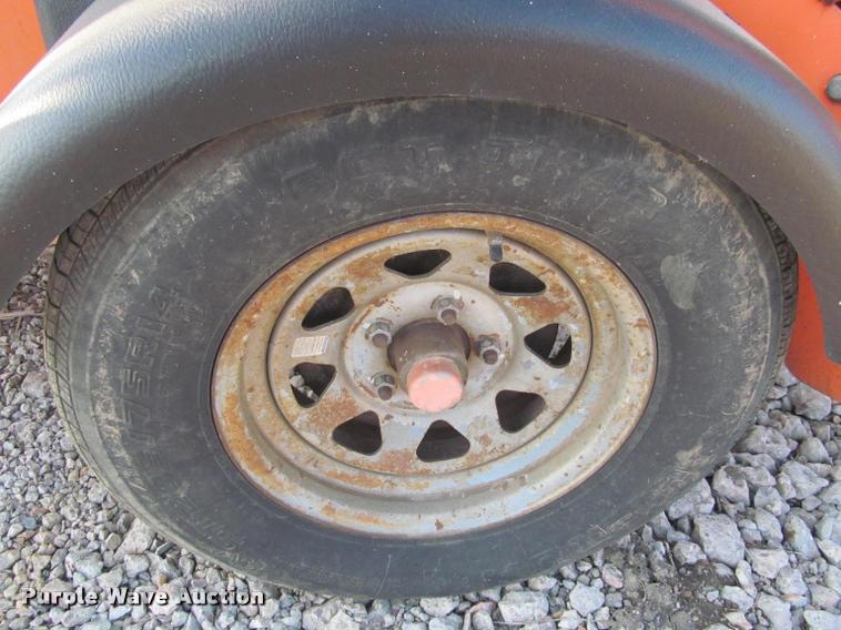 image for item K3947 2007 JLG T350 towable boom lift