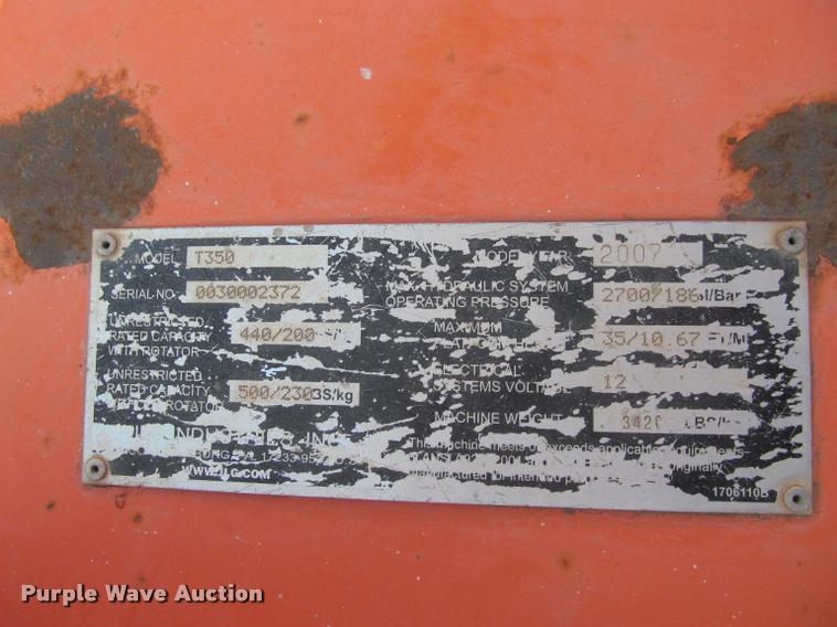 image for item K3947 2007 JLG T350 towable boom lift