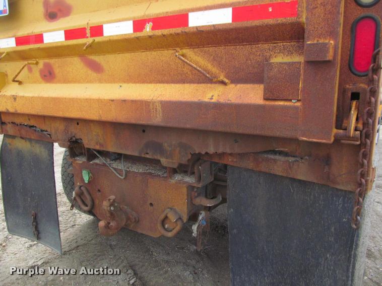 image for item K3949 2002 International 4900 Crew Cab dump truck