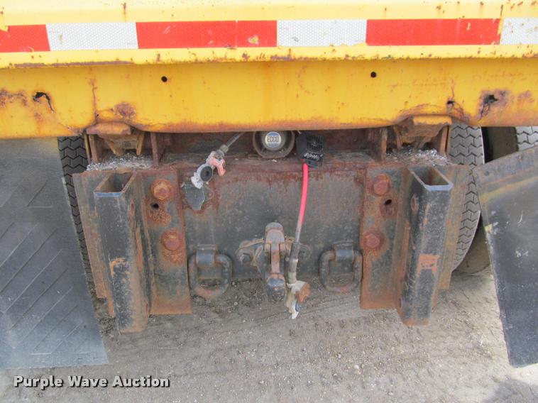 image for item K3950 2002 International 4900 Crew Cab dump truck