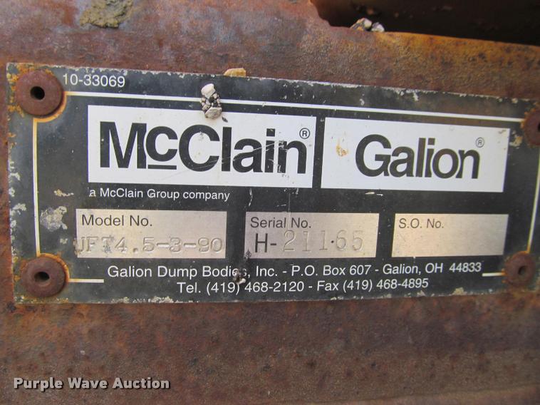 image for item K3951 2002 International 4900 Crew Cab dump truck