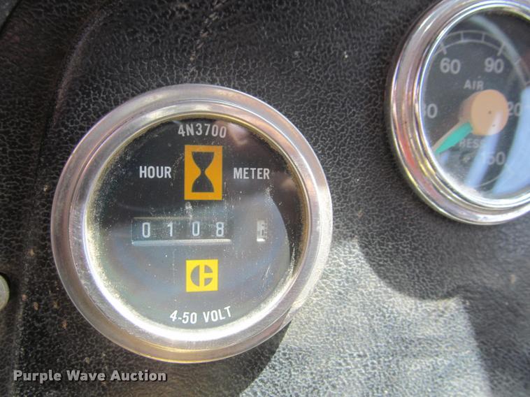 image for item K3952 1986 Ford 8000 dump truck