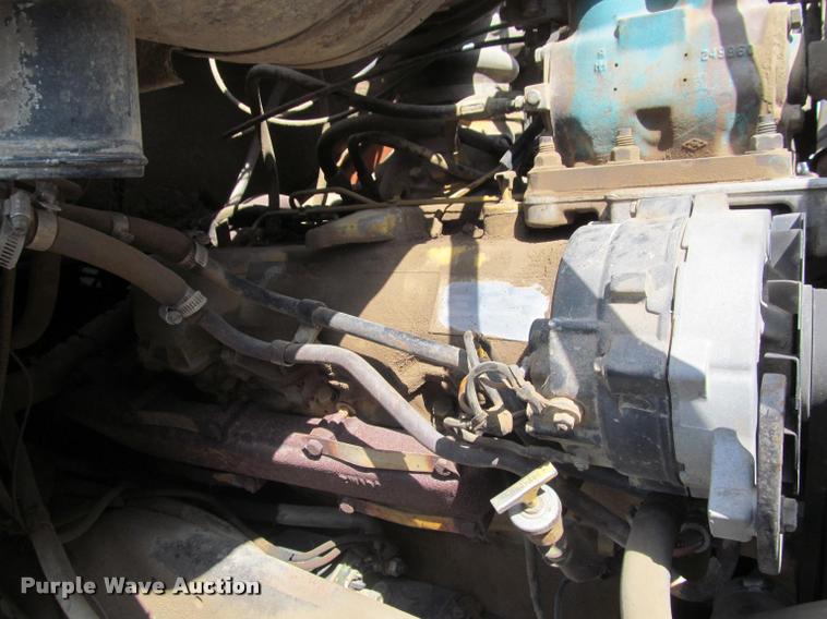 image for item K3952 1986 Ford 8000 dump truck