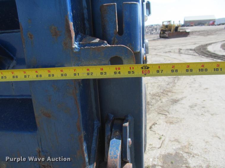 image for item K3952 1986 Ford 8000 dump truck