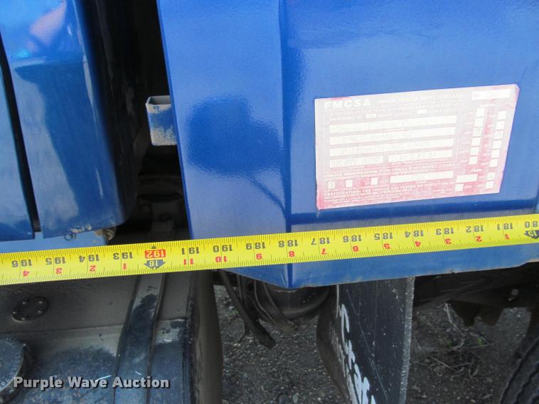 image for item K3952 1986 Ford 8000 dump truck