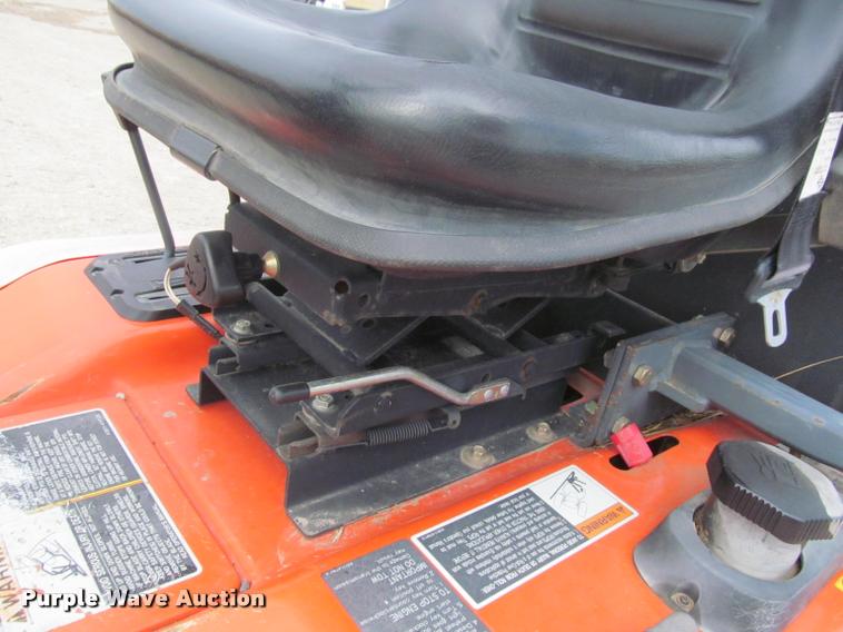 image for item K3953 Kubota F2560E lawn mower