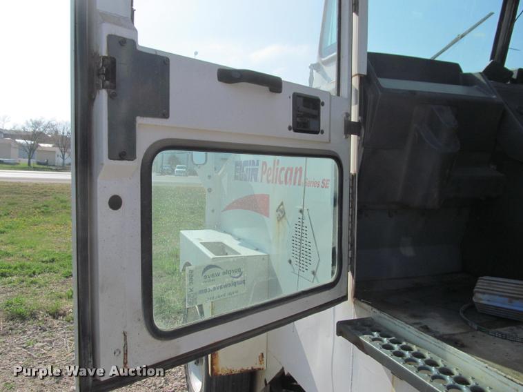 image for item K3956 Elgin Pelican SE street sweeper