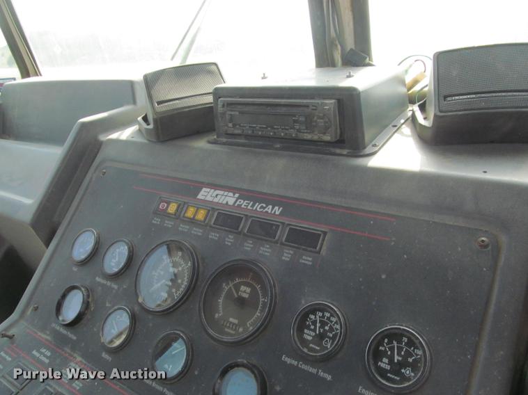 image for item K3956 Elgin Pelican SE street sweeper