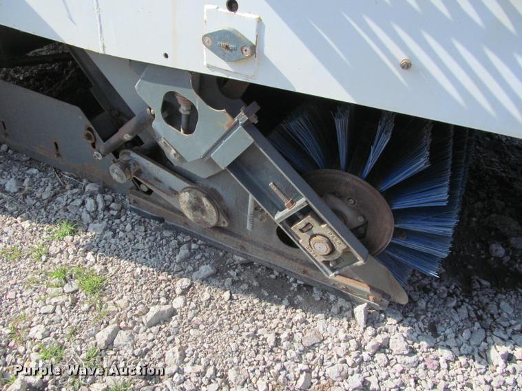 image for item K3956 Elgin Pelican SE street sweeper