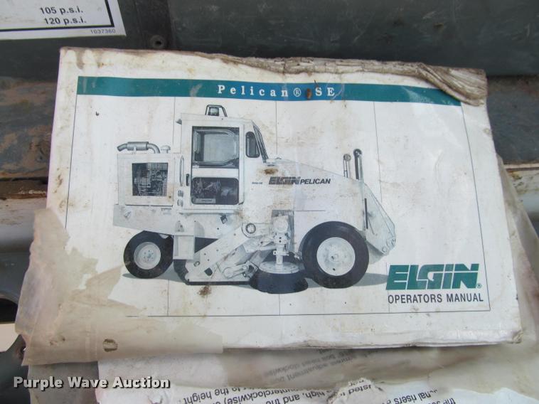 image for item K3956 Elgin Pelican SE street sweeper