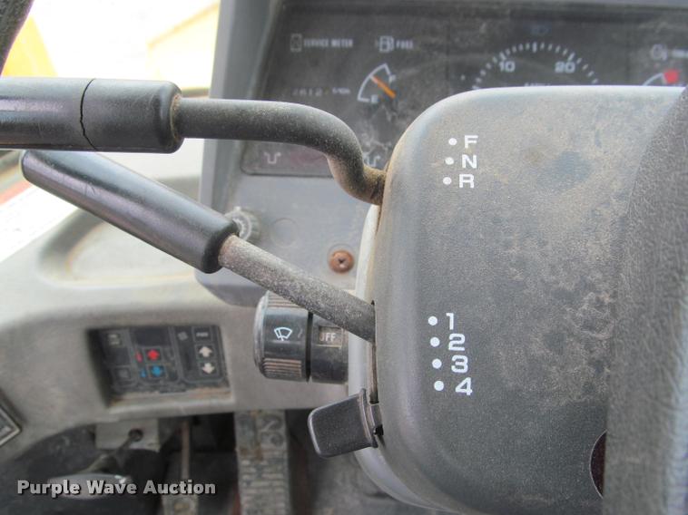 image for item K3957 1999 Komatsu WA120 wheel loader