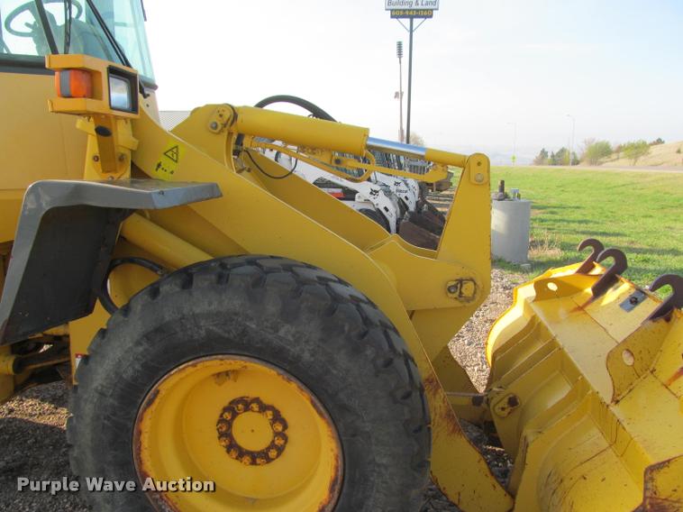 image for item K3957 1999 Komatsu WA120 wheel loader