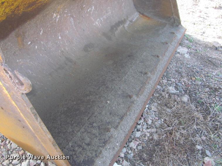 image for item K3957 1999 Komatsu WA120 wheel loader