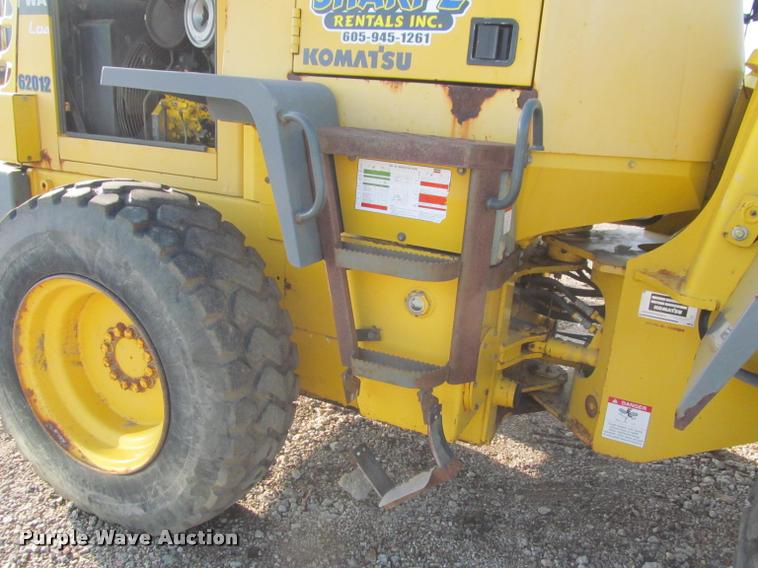 image for item K3957 1999 Komatsu WA120 wheel loader