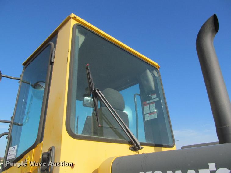 image for item K3957 1999 Komatsu WA120 wheel loader