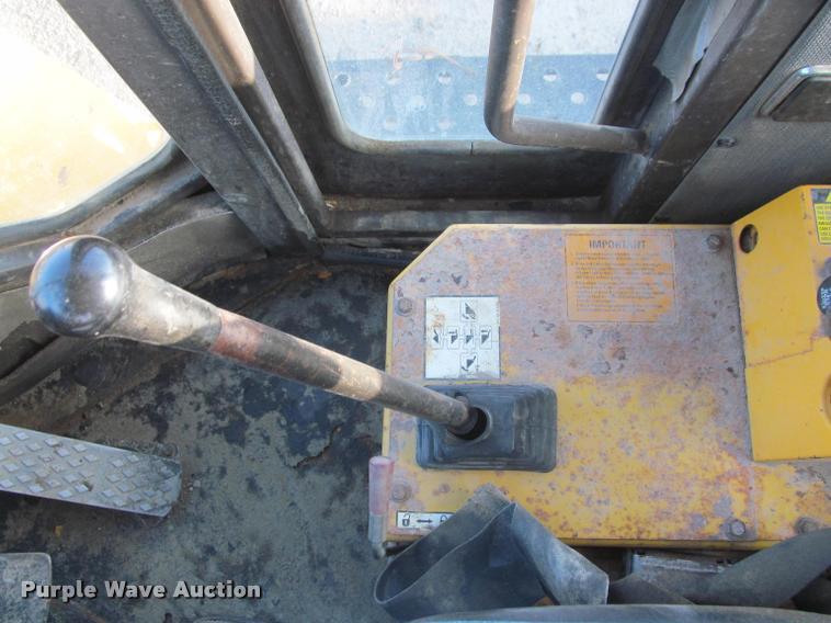 image for item K3958 1995 Komatsu WA120 wheel loader