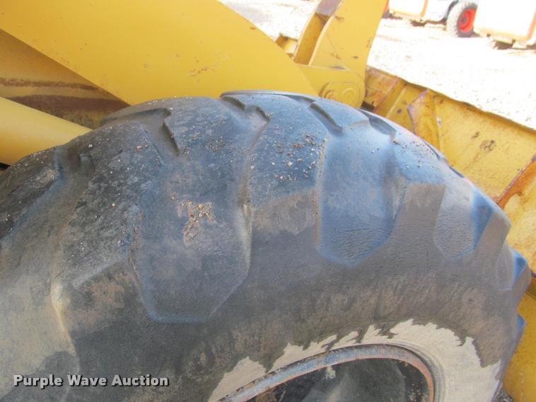 image for item K3958 1995 Komatsu WA120 wheel loader