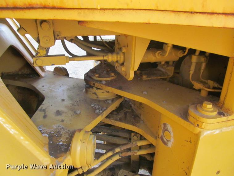 image for item K3958 1995 Komatsu WA120 wheel loader