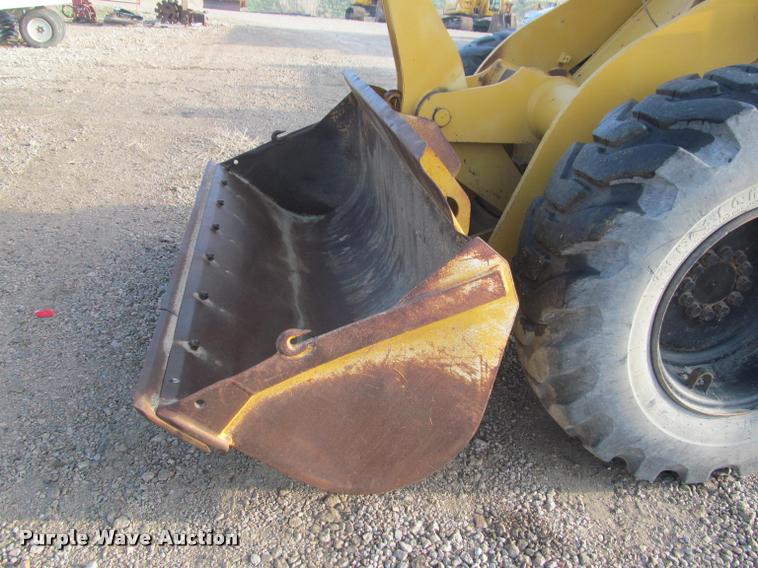 image for item K3958 1995 Komatsu WA120 wheel loader