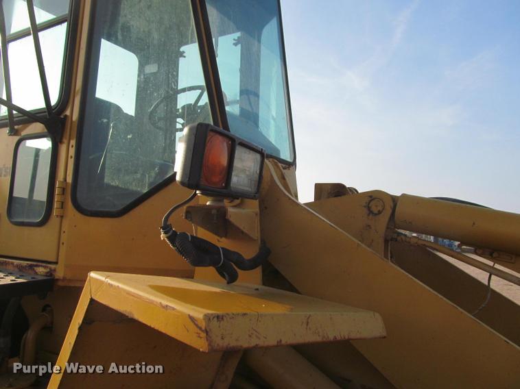 image for item K3958 1995 Komatsu WA120 wheel loader