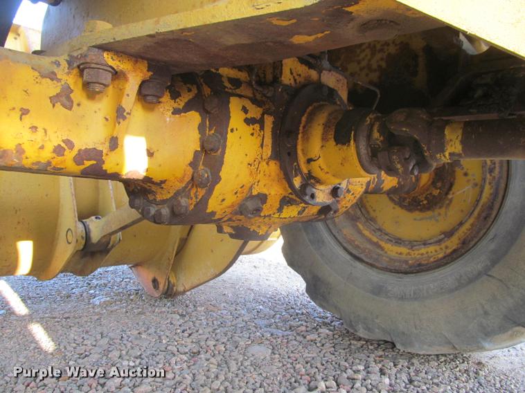 image for item K3958 1995 Komatsu WA120 wheel loader