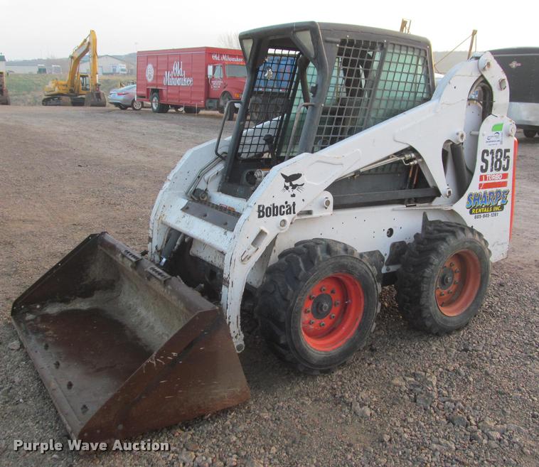image for item K3960 2005 Bobcat S185 skid steer