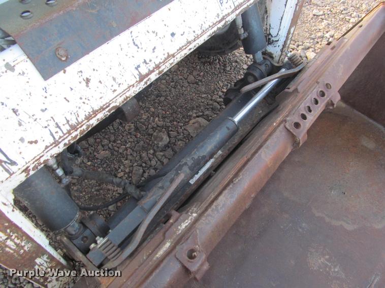 image for item K3961 2011 Bobcat S160 skid steer