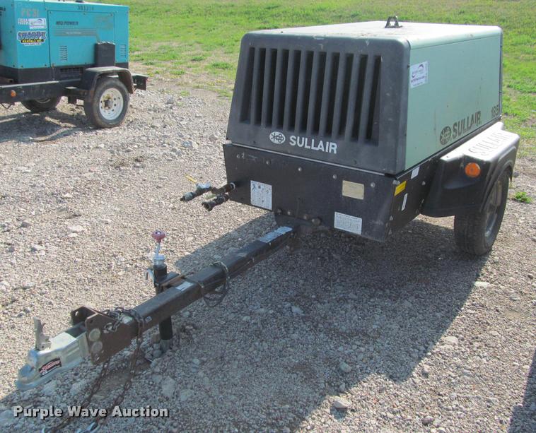 image for item K3964 Sullair 185 air compressor