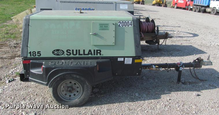 image for item K3964 Sullair 185 air compressor