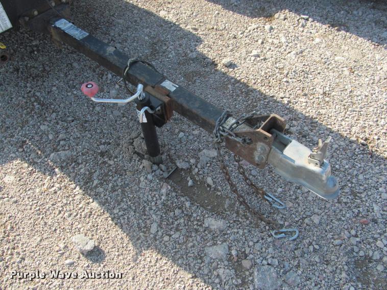 image for item K3964 Sullair 185 air compressor