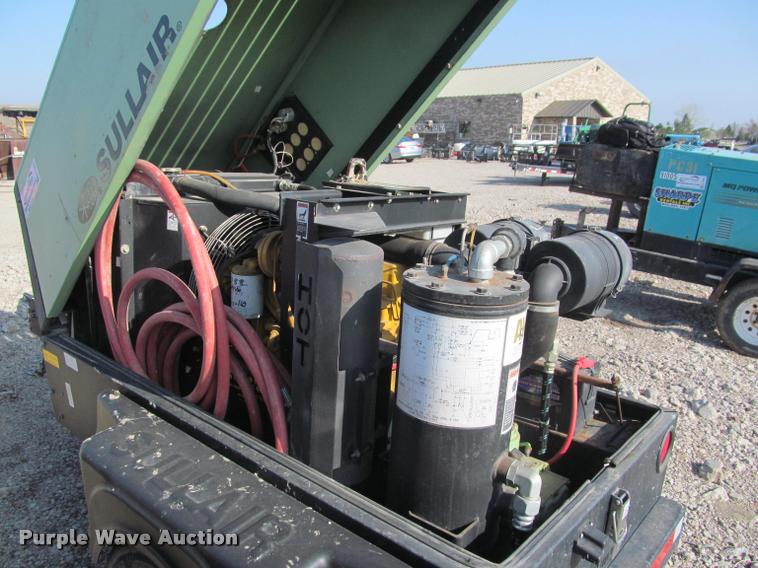 image for item K3964 Sullair 185 air compressor