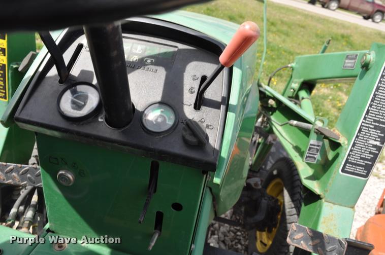 image for item K3969 1995 John Deere 955 MFWD tractor